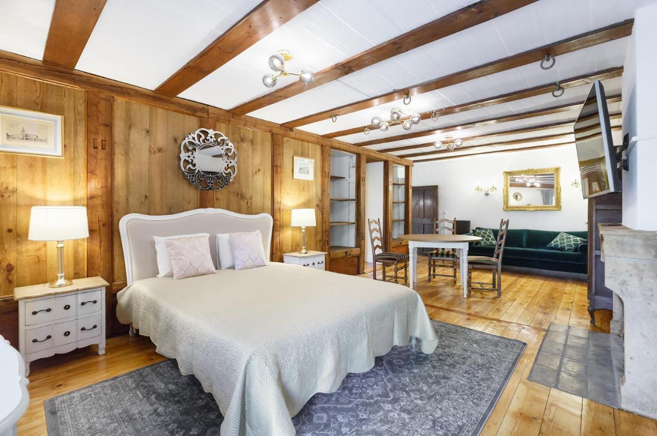 A Castle Spirit Apartment In Chateau Du Chatelard Кларанс Экстерьер фото